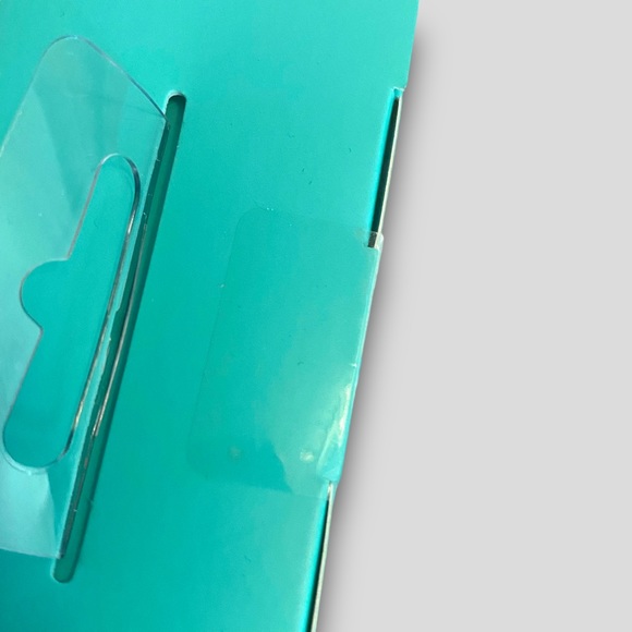 NWT Logitech C310 HD WEBCAM Essential HD 720p Video Calling - Picture 7 of 12